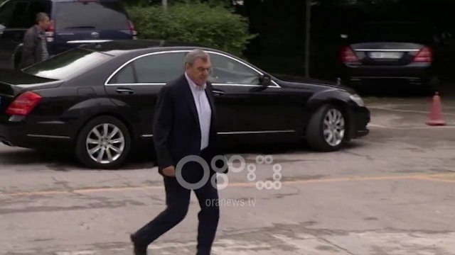 Ora News - Opozita proteston nesër para Ministrisë së Brendshme, të enjten bllokon seancën