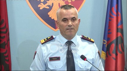 Ora News - 20 mije euro për në SHBA e Kanada, zbulohet grupi i trafikantëve, mes tyre 2 policë