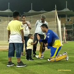 Wt a man lov u MS.dhoni