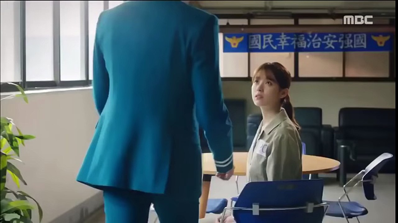 Romantic kiss - KISS SCENES Two Worlds Lee Jong Suk kiss Han Hyo Joo - New 2017