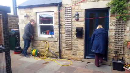 cadela assim que vê dono tem reação que se tornou viral