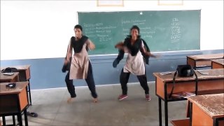 School girls dance performance for Telugu beat