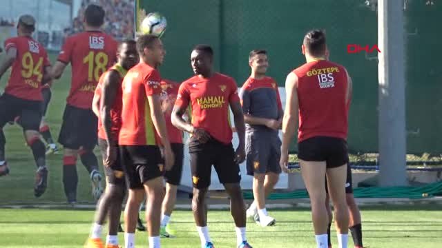Tuna Galatasaray'ın Şampiyonluğu Bizi İlgilendirmiyor