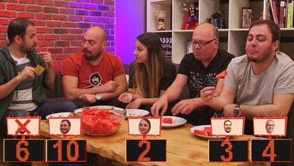 Karpuz Yeme Kapışması - Kim Pes Edecek?