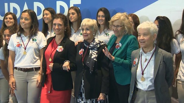 Concha Velasco recibe la Medalla de Oro de Madrid