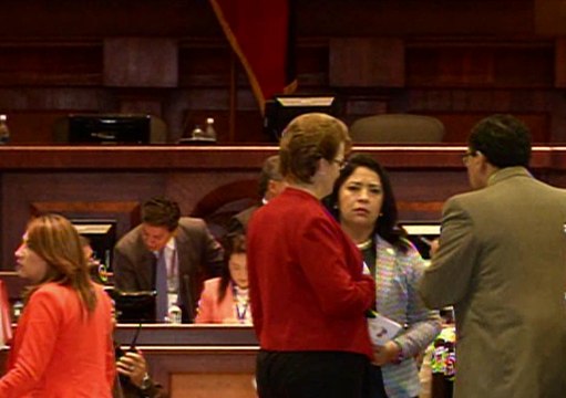 En la Asamblea Nacional existen diferentes reacciones por las reformas de la Ley de Comunicación