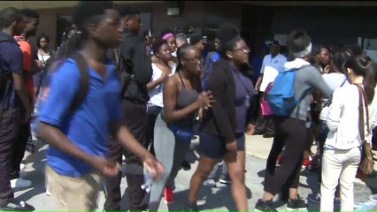 Illinois State Superintendent Upholds Decision to End High School`s Track Season Following Brawl