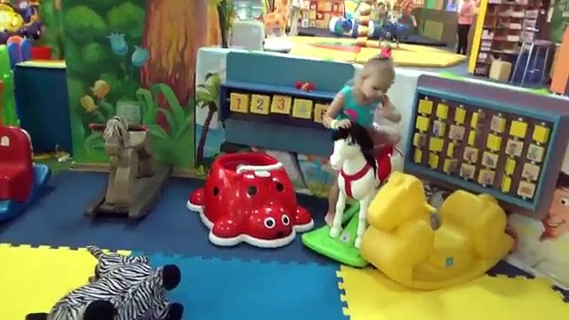 Алиса едет в ТРК СБС развлечение для детей игровая комната Entertainment for children