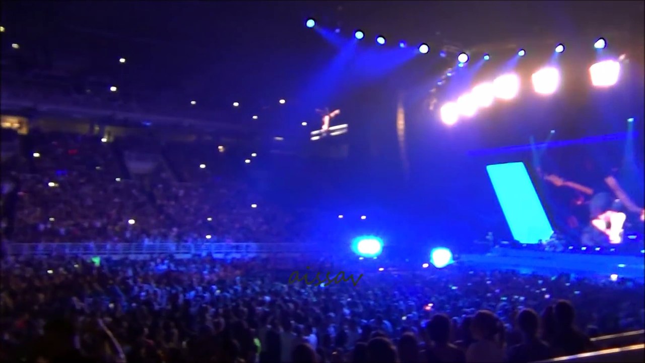 Enrique Iglesias - EL BAÑO Live In Athens | HD
