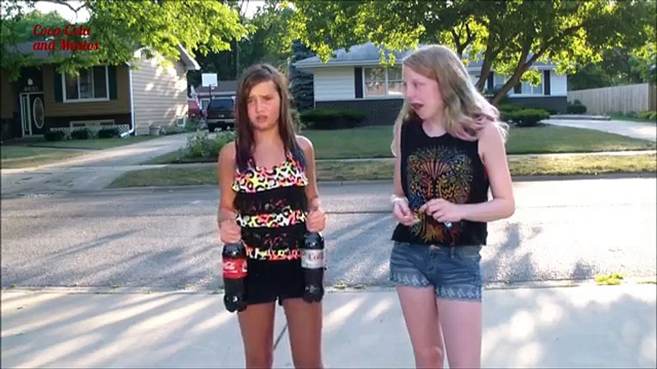 10 CRAZY EXPERIMENTS with COCA COLA!! Cool & incredible science experiments with COKE you must watch