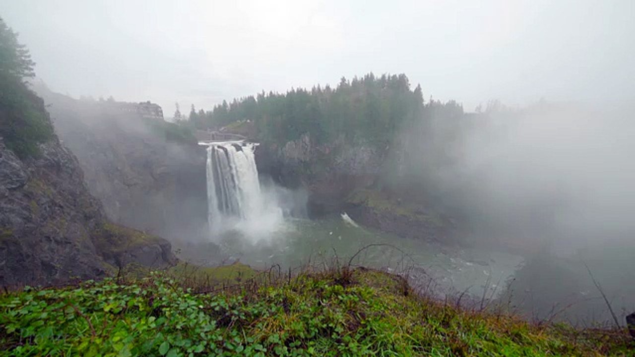 2 HRS Relaxation Video of Snoqualmie Falls in WA State in 4K with Nature Sounds