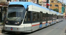 İstanbul'daki Bağcılar-Kabataş Tramvay Seferlerinde Aksama Yaşandı
