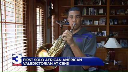 Teen Makes History as Tennessee School`s First Solo Black Valedictorian