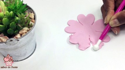 COMO HACER FLOR DE FONDANT / FÁCIL Sabor de Fiesta