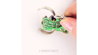 How to make a DIY phone charger for under $5! l Daily crafts