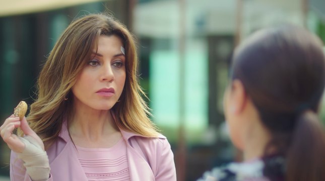 Ufak Tefek Cinayetler 29. Bölüm Hayatın Tadını Çıkarıyorum