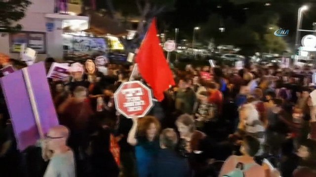 - Tel Aviv’de, Gazze’deki Katliama Karşı Protesto Gösterisi
