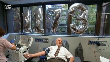 Altın Kollu Adam son kez kan verdi