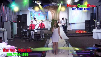 Tuong Em Gai Hat Khong Hay Vay Ma Hay Khong Tuong Tuong Duoc