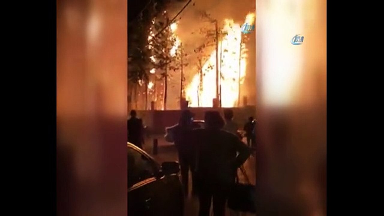 İsrail’in bombaladığı Doğu Kudüs Makasid Tıp Fakültesi yandı