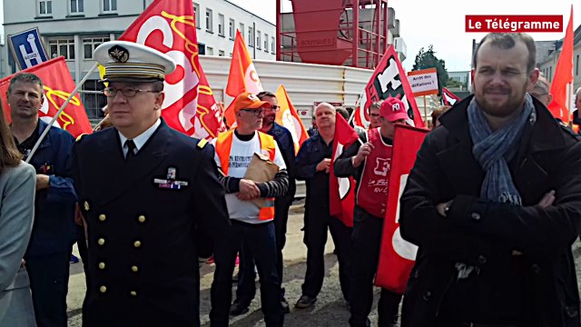 Brest. Le médecin général chahuté à l'hôpital des armées