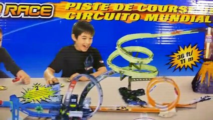 Hot Wheels Ultimate Track? The Hot Wheels Highway 35 World Race Ultimate  Track Set - video Dailymotion