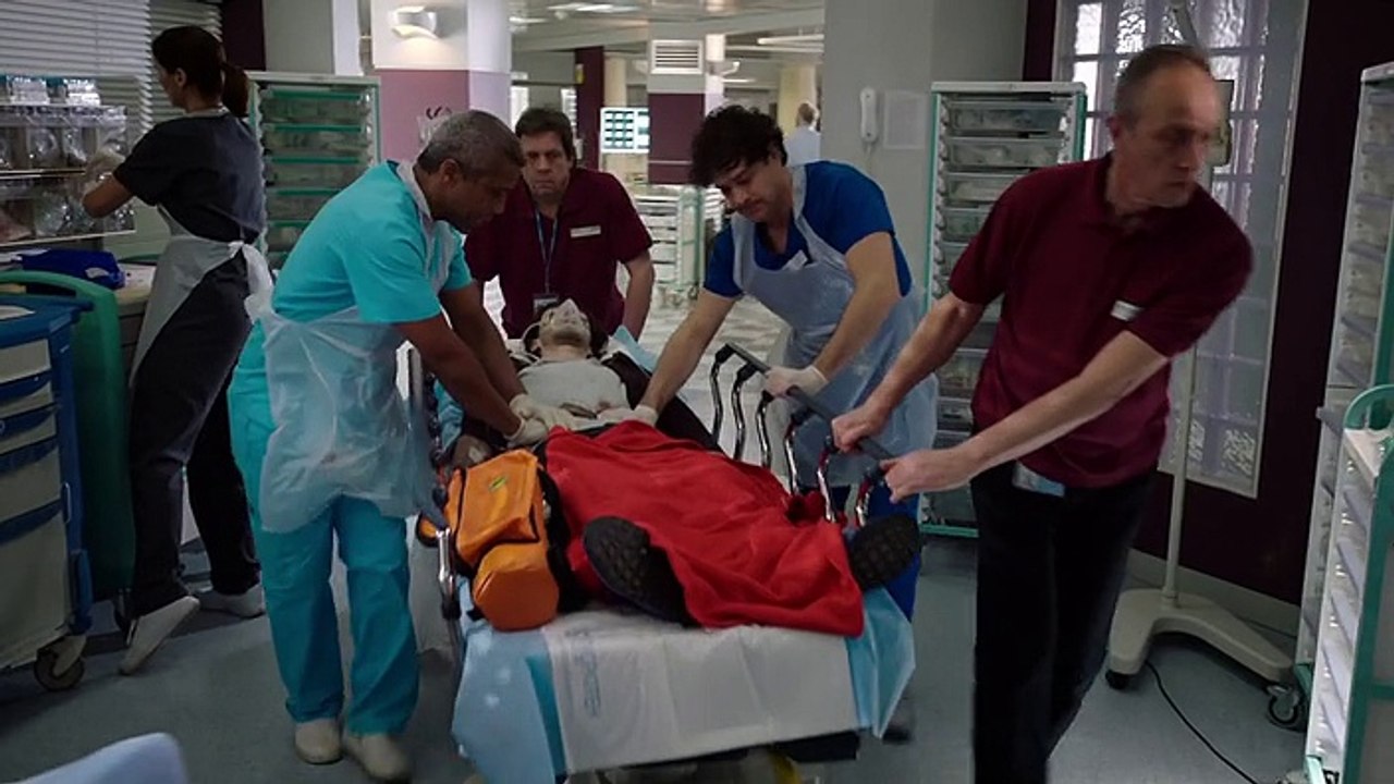 Holby City S20E20 - Blind Spot