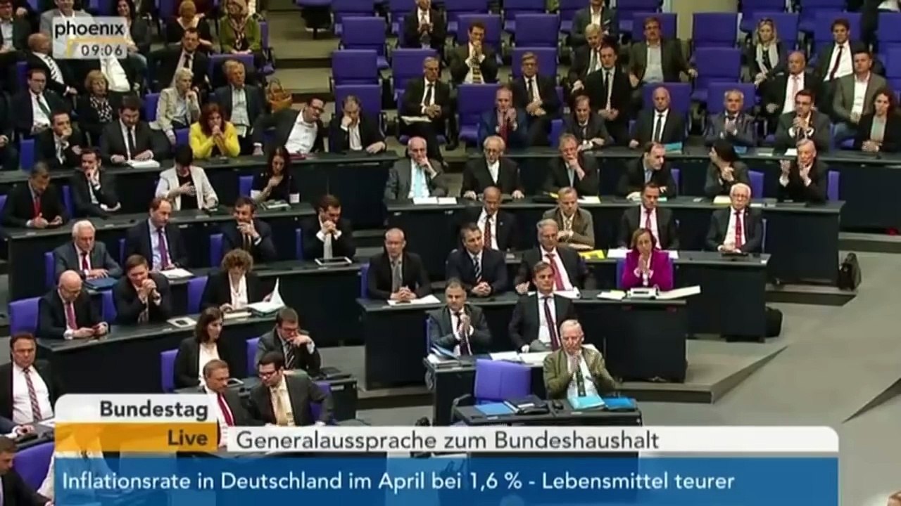 Alice Weidel (AfD) über Kopftuchmädchen