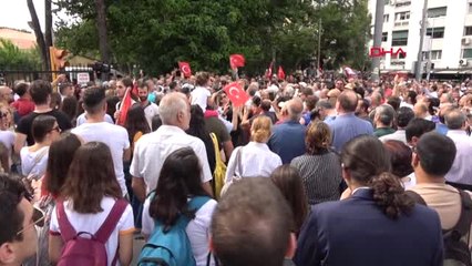 İzmir 'Marş' Krizine Neden Olan Okul Müdürü: Yapılanlar Yıpratmaya Yönelik