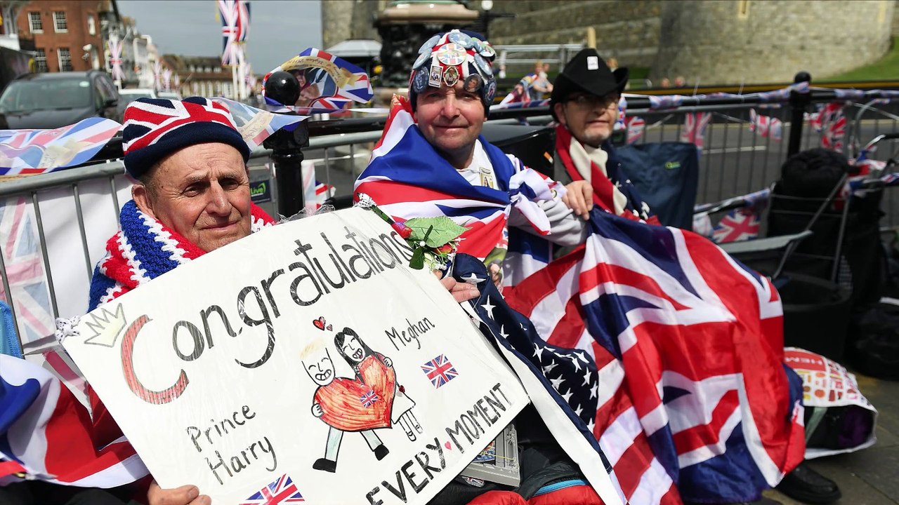 "Le mariage du prince Harry et de Meghan Markle est un mariage d'amour" selon Jon Henley, journaliste à The Guardian