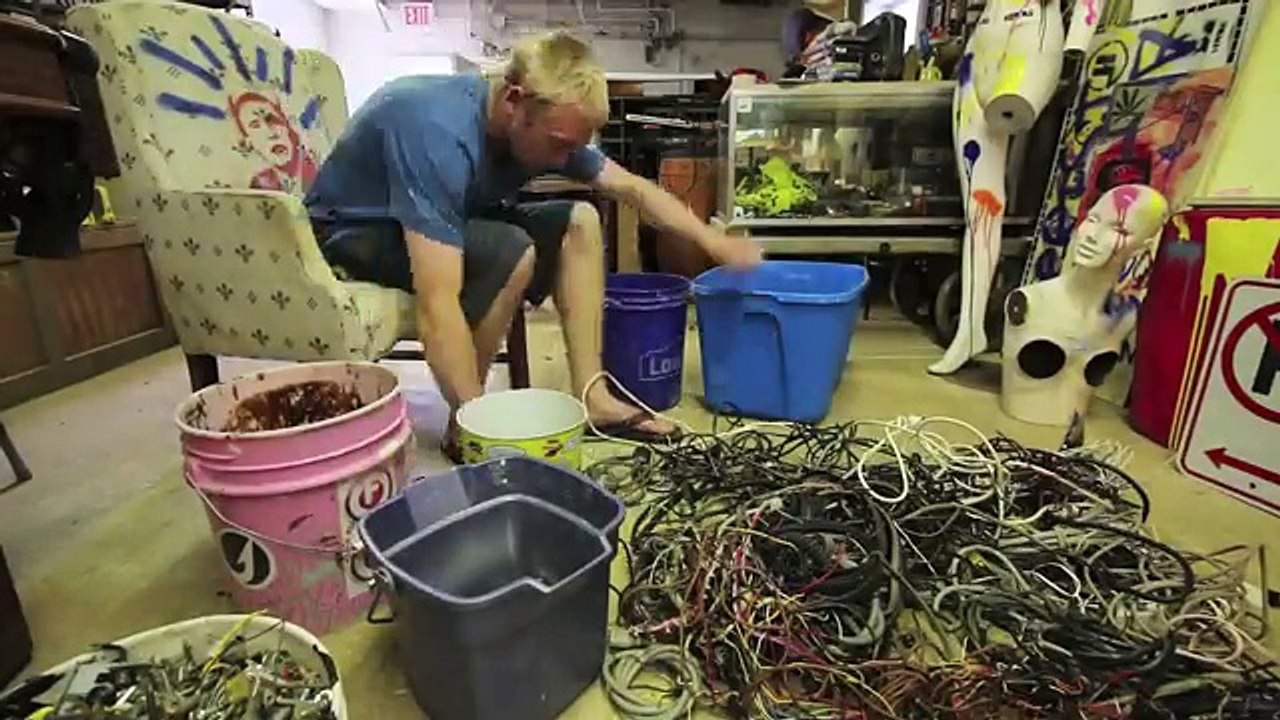 Making MONEY Scrapping Copper WIRE