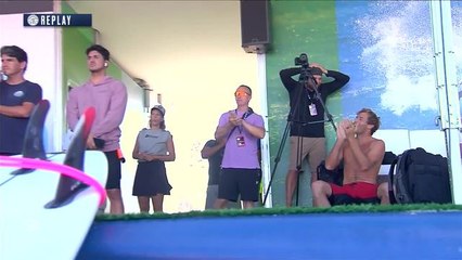La vague parfaite notée 10 de Filipe Toledo (Oi Rio Pro) - Adrénaline - Surf