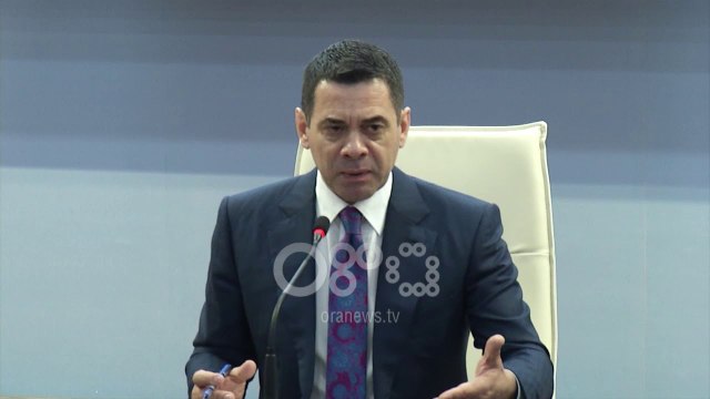 Ora News - Ahmetaj: Bizneset me xhiro deri 14 mln lekë do paguajnë 5% tatim fitim