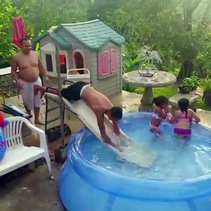 Funny Summer Moments   
