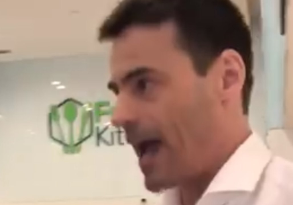 Lawyer Berates Staff and Customers for Speaking Spanish at Midtown Restaurant