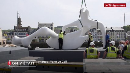 Landerneau. Une sirène d'Henry Moore débarque quai de Léon