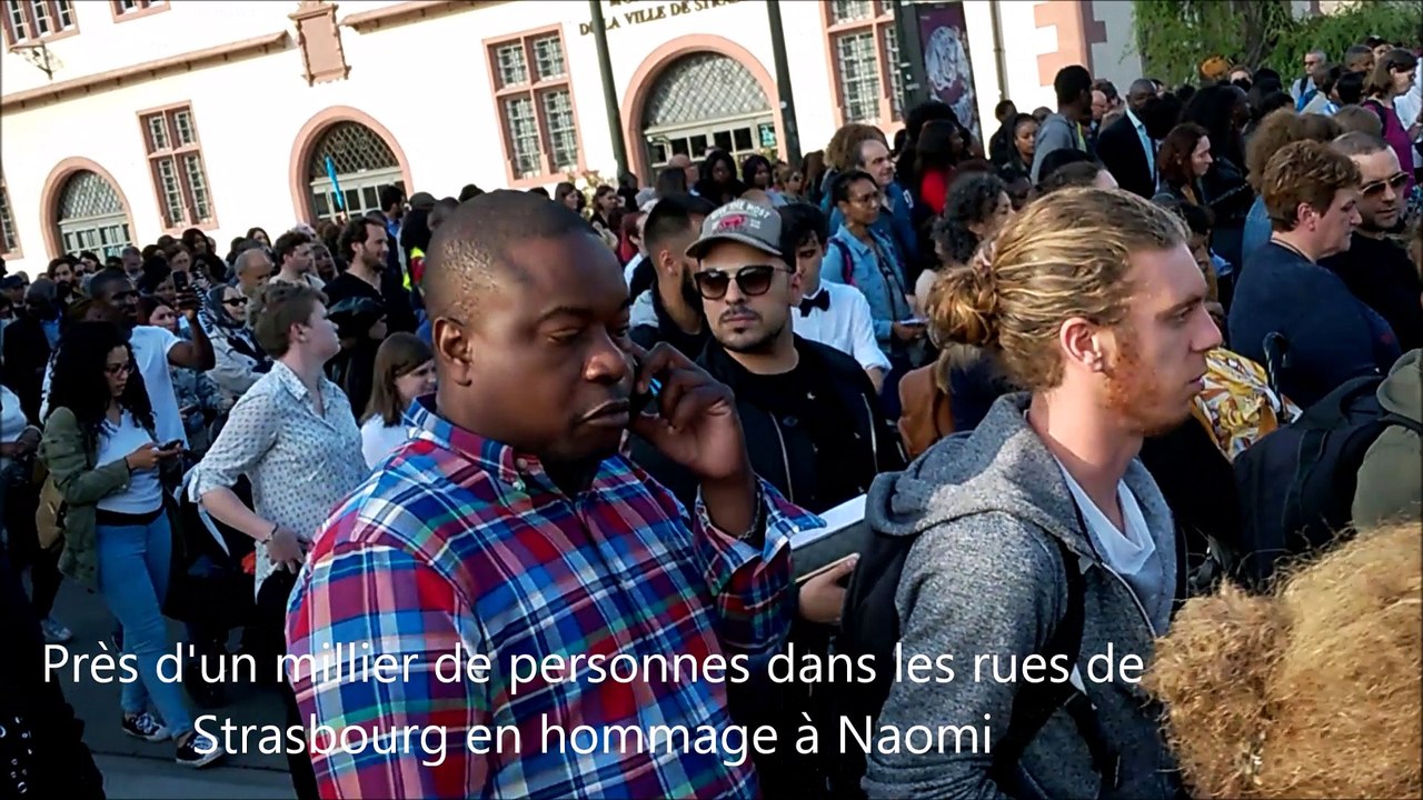 La marche blanche en mémoire de Naomi