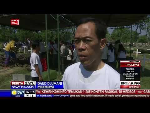 Pemakaman Martha Djumani Korban Ledakan Bom di Surabaya