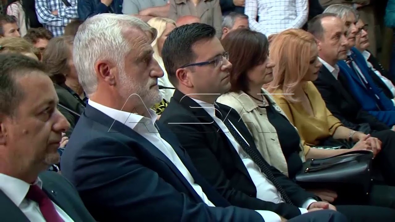 Беса ќе раководи со Министерството за култура,...