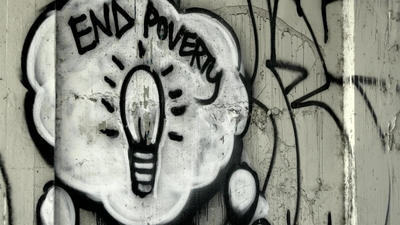 Skid Robot Uses Spray Paint To Battle Homelessness