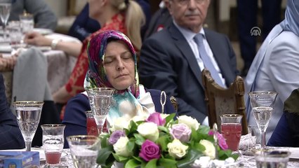 Cumhurbaşkanı Erdoğan: 'Bizim milletimiz en zor dönemlerde bile ayakta kalmayı başarmıştır' - ANKARA