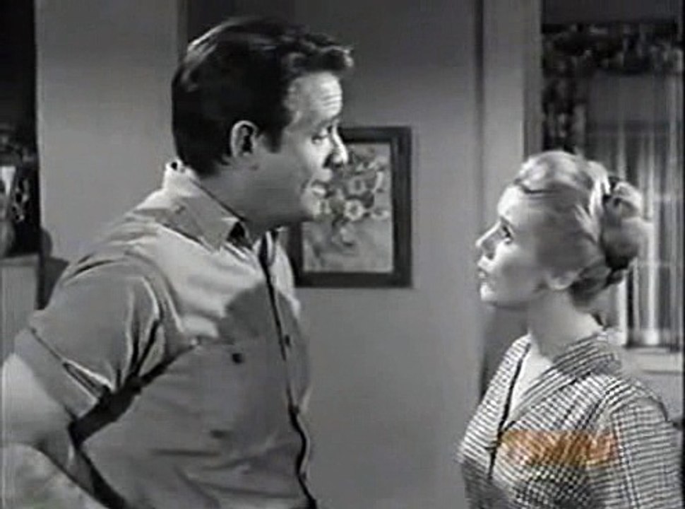 The Real Mccoys S05e23 - Never A Lender Be