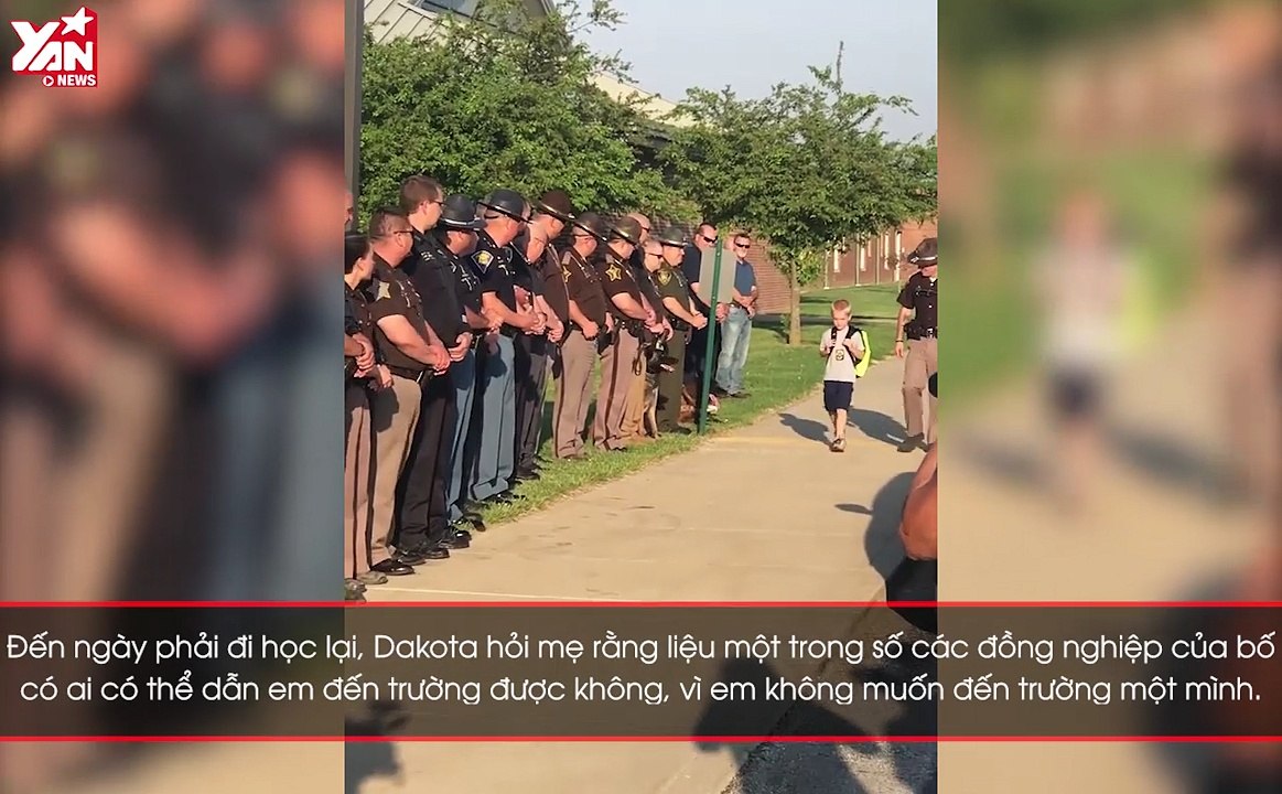 Bố bị bắn chết khi làm nhiệm vụ, điều cảnh sát làm cho cậu bé khiến ai nấy đều xúc động