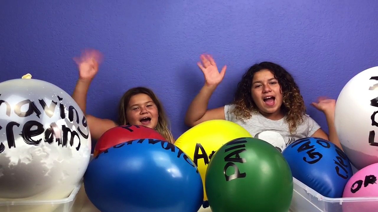 Making Slime With Giant Balloons! Giant Slime Balloon Tutorial_3