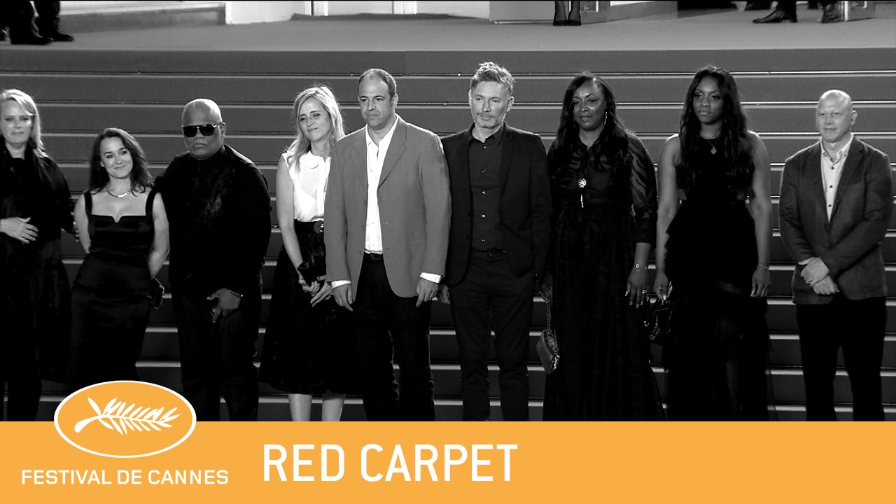 WHITNEY - CANNES 2018 - RED CARPET - EV