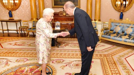 Erdoğan, Kraliçe 2. Elizabeth ile Görüşmesinin Detaylarını Anlattı: Dehşet Bir Hafızası Var