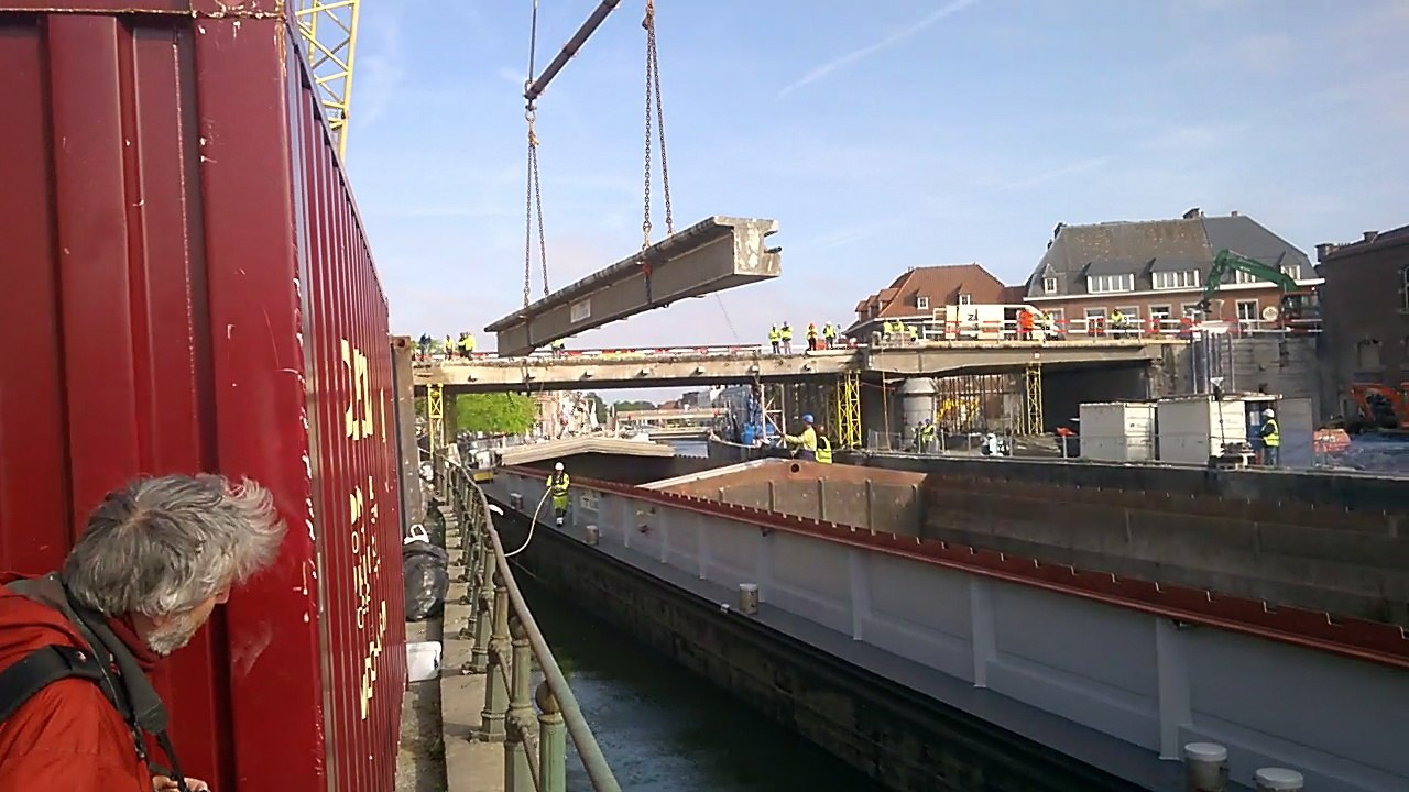 Tournai demontage Pont à Ponts