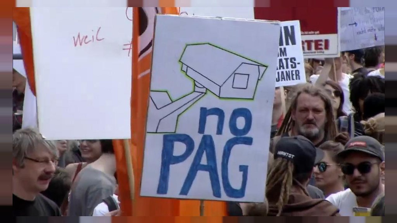 Bayern: Bürgerrechtsgruppen wollen gegen Polizeiaufgabengesetz klagen