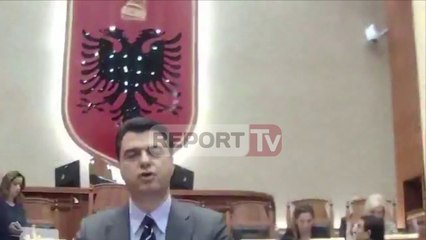 Report TV - Kuvendi LIVE në Facebook, Balla i del Bashës para me dy gishta