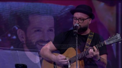 Pier Noshi, sjell një cover të këngës "Mall", si përshëndetje  për Eugent Bushpepën!